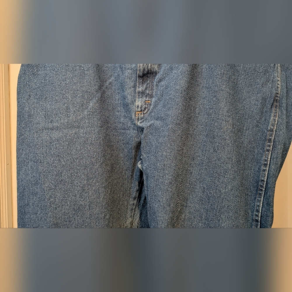 NWT Wrangler Rugged Wear Mens Big & Tall Relaxed Fit Size 56x30 Blue Jeans NEW! - Picture 3 of 16